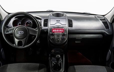 KIA Soul I рестайлинг, 2010 год, 719 000 рублей, 17 фотография