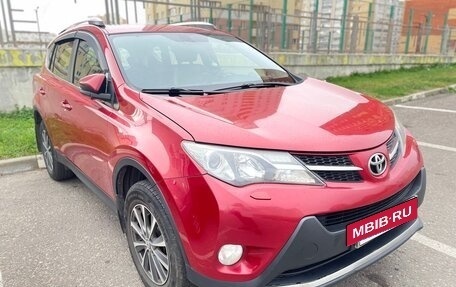 Toyota RAV4, 2013 год, 1 870 000 рублей, 2 фотография