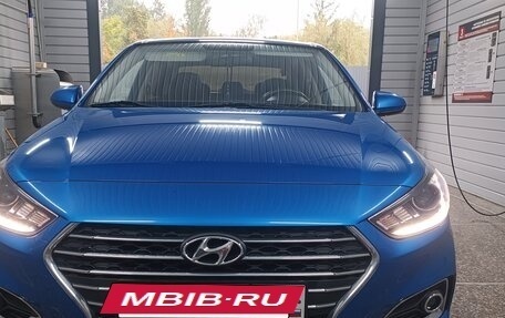 Hyundai Solaris II рестайлинг, 2017 год, 1 450 000 рублей, 2 фотография