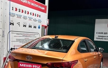 Hyundai Solaris II рестайлинг, 2018 год, 1 200 000 рублей, 5 фотография