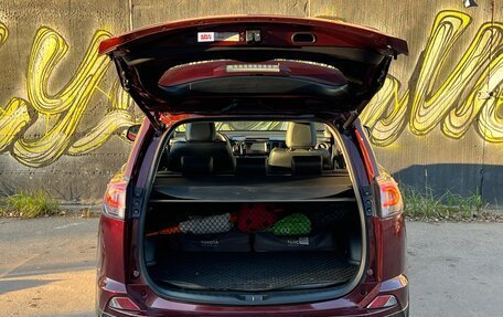 Toyota RAV4, 2017 год, 2 200 000 рублей, 14 фотография