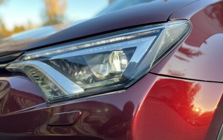 Toyota RAV4, 2017 год, 2 200 000 рублей, 24 фотография