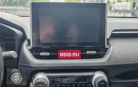 Toyota RAV4, 2022 год, 2 210 555 рублей, 15 фотография