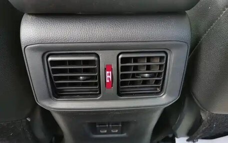 Toyota RAV4, 2022 год, 2 210 555 рублей, 16 фотография