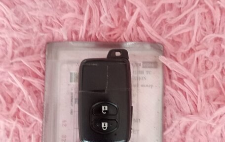 Toyota Ractis II, 2011 год, 950 000 рублей, 15 фотография