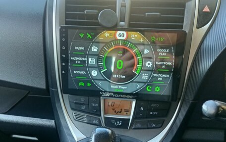 Toyota Ractis II, 2011 год, 950 000 рублей, 6 фотография