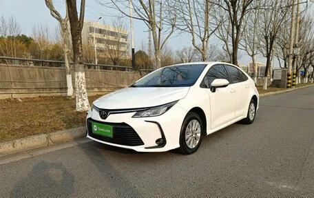 Toyota Corolla, 2021 год, 1 300 998 рублей, 3 фотография