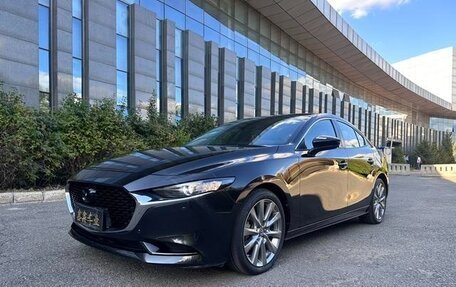 Mazda 3, 2021 год, 1 682 000 рублей, 3 фотография