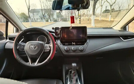 Toyota Corolla, 2021 год, 1 300 998 рублей, 10 фотография