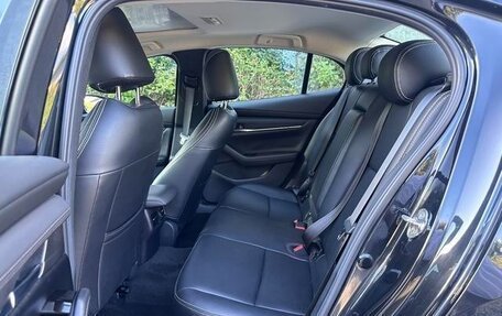 Mazda 3, 2021 год, 1 682 000 рублей, 9 фотография