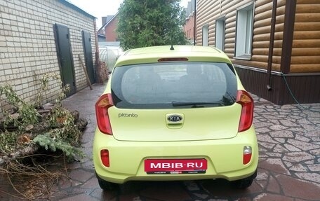 KIA Picanto II, 2011 год, 750 000 рублей, 2 фотография