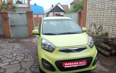 KIA Picanto II, 2011 год, 750 000 рублей, 3 фотография