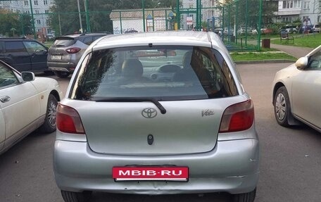 Toyota Vitz, 1999 год, 350 000 рублей, 5 фотография
