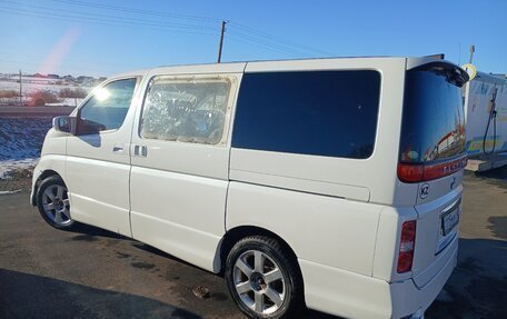 Nissan Elgrand III, 2007 год, 400 000 рублей, 2 фотография