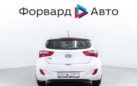 Hyundai i30 II рестайлинг, 2013 год, 899 990 рублей, 6 фотография