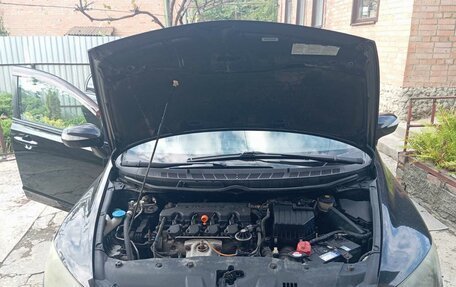 Honda Civic VIII, 2010 год, 750 000 рублей, 4 фотография