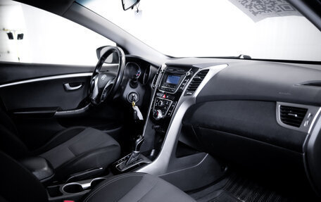 Hyundai i30 II рестайлинг, 2013 год, 899 990 рублей, 16 фотография