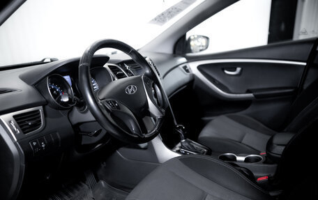 Hyundai i30 II рестайлинг, 2013 год, 899 990 рублей, 12 фотография