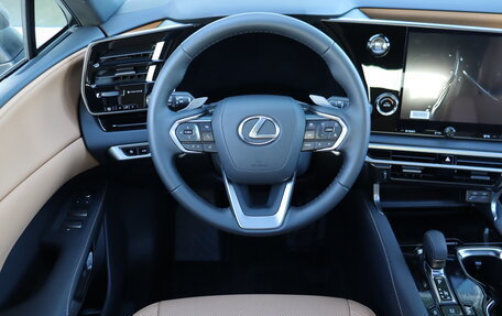 Lexus RX IV рестайлинг, 2025 год, 7 690 000 рублей, 11 фотография