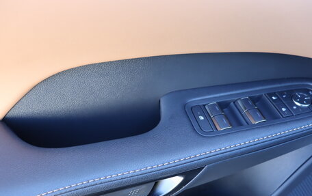 Lexus RX IV рестайлинг, 2025 год, 7 690 000 рублей, 16 фотография