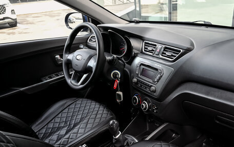 KIA Rio III рестайлинг, 2013 год, 850 000 рублей, 15 фотография