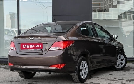 Hyundai Solaris II рестайлинг, 2016 год, 1 100 000 рублей, 4 фотография