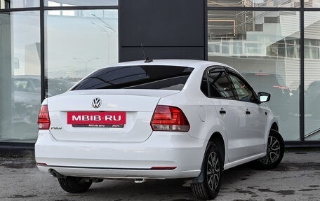 Volkswagen Polo VI (EU Market), 2017 год, 700 000 рублей, 4 фотография