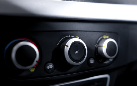 Renault Fluence I, 2012 год, 599 000 рублей, 21 фотография
