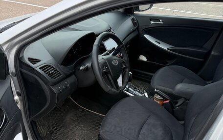 Hyundai Solaris II рестайлинг, 2012 год, 685 000 рублей, 5 фотография