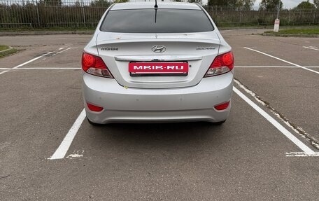 Hyundai Solaris II рестайлинг, 2012 год, 685 000 рублей, 3 фотография