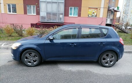 KIA cee'd I рестайлинг, 2011 год, 750 000 рублей, 3 фотография