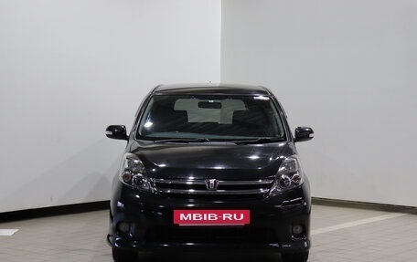 Toyota ISis I, 2010 год, 990 000 рублей, 2 фотография