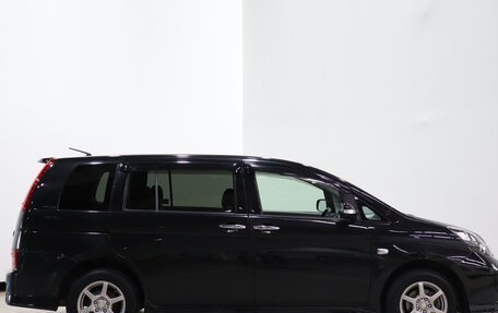 Toyota ISis I, 2010 год, 990 000 рублей, 4 фотография