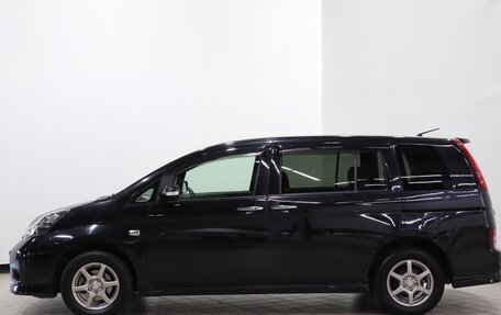 Toyota ISis I, 2010 год, 990 000 рублей, 8 фотография