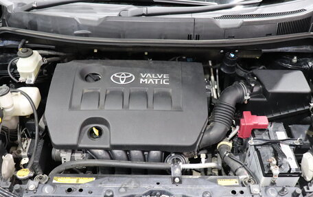 Toyota ISis I, 2010 год, 990 000 рублей, 9 фотография
