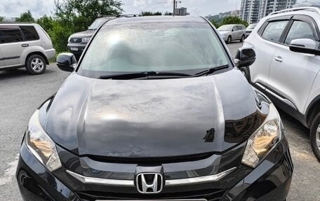 Honda Vezel, 2016 год, 1 520 000 рублей, 2 фотография