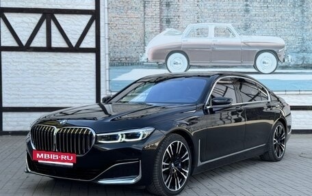 BMW 7 серия, 2019 год, 7 100 000 рублей, 2 фотография