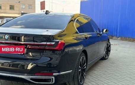 BMW 7 серия, 2019 год, 7 100 000 рублей, 11 фотография