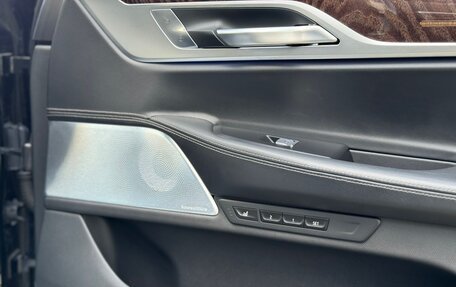 BMW 7 серия, 2019 год, 7 100 000 рублей, 24 фотография
