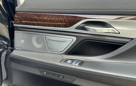 BMW 7 серия, 2019 год, 7 100 000 рублей, 27 фотография