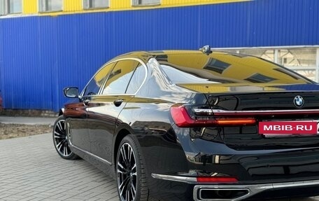 BMW 7 серия, 2019 год, 7 100 000 рублей, 14 фотография