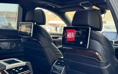 BMW 7 серия, 2019 год, 7 100 000 рублей, 40 фотография
