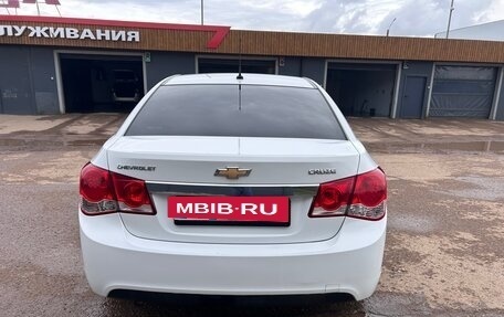 Chevrolet Cruze II, 2012 год, 735 000 рублей, 4 фотография