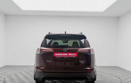 Toyota RAV4, 2019 год, 2 140 000 рублей, 4 фотография