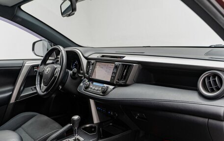 Toyota RAV4, 2019 год, 2 140 000 рублей, 16 фотография