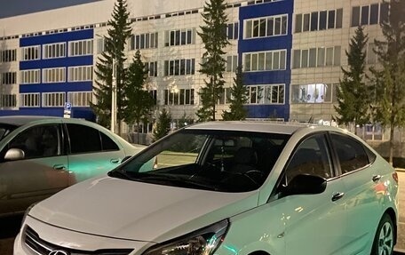 Hyundai Solaris II рестайлинг, 2015 год, 685 000 рублей, 7 фотография