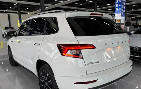 Skoda Karoq I, 2022 год, 1 621 027 рублей, 6 фотография