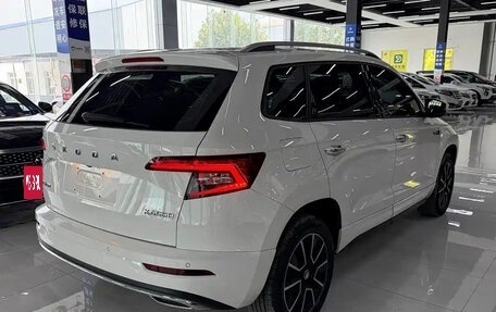Skoda Karoq I, 2022 год, 1 621 027 рублей, 4 фотография