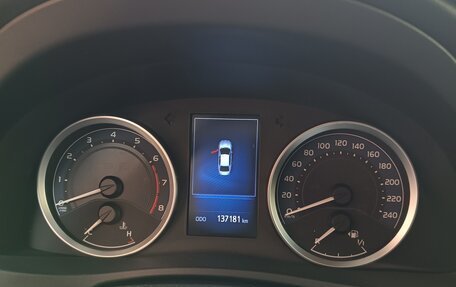 Toyota Corolla, 2018 год, 1 850 000 рублей, 12 фотография