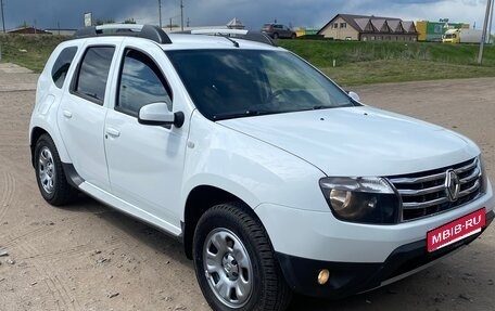 Renault Duster I рестайлинг, 2013 год, 880 000 рублей, 4 фотография